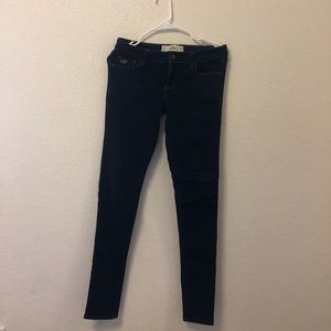 dark blue hollister jeans